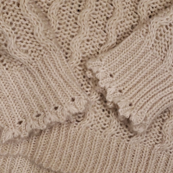 Sweater - Picture 2 of 2